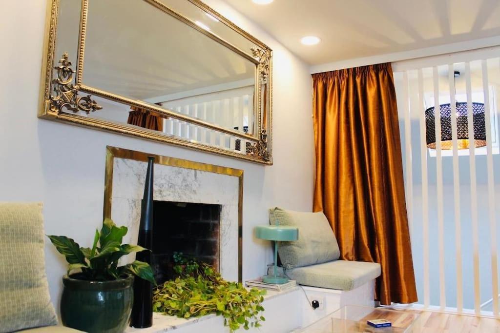 Paris Rooftop Studio At The Residence, Bantry Exterior foto
